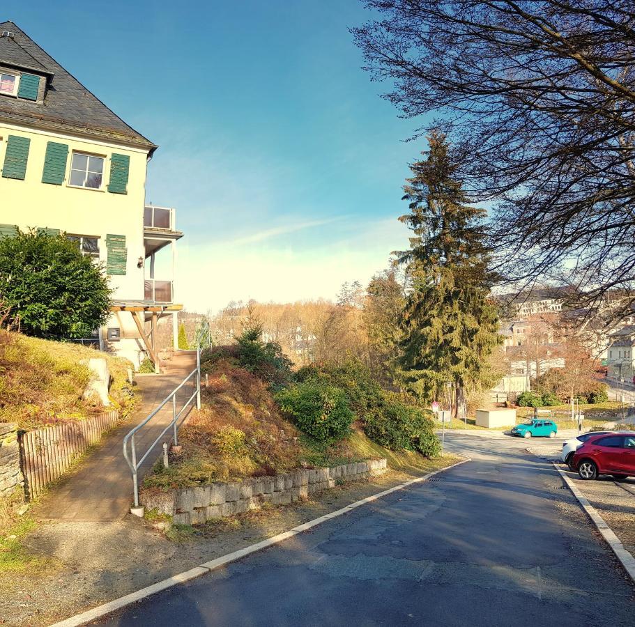 Ferienwohnungen Villa Goldbrunnen Bad Elster Buitenkant foto